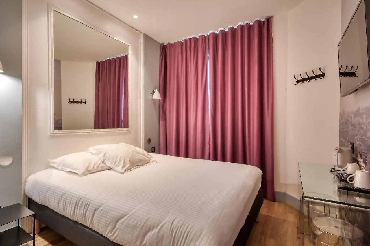 Stella Etoile Otel Paris