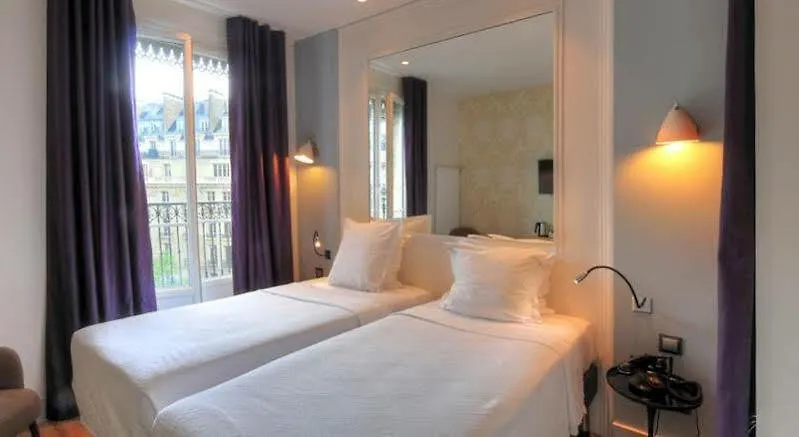 Stella Etoile Paris